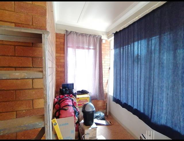 3 BEDROOM FREESTANDING SOLD IN STILFONTEIN EXT 1